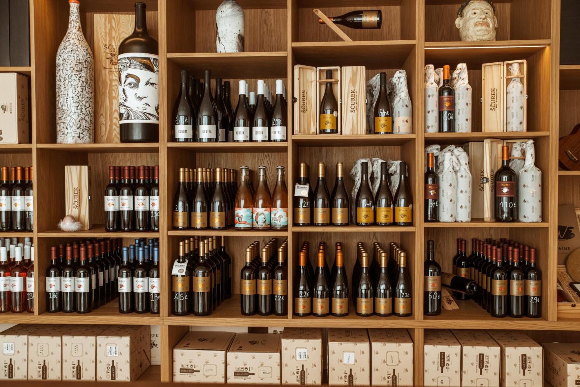 Bed and Breakfast Posestvo Scurek Wine Dobrovo Esterno foto