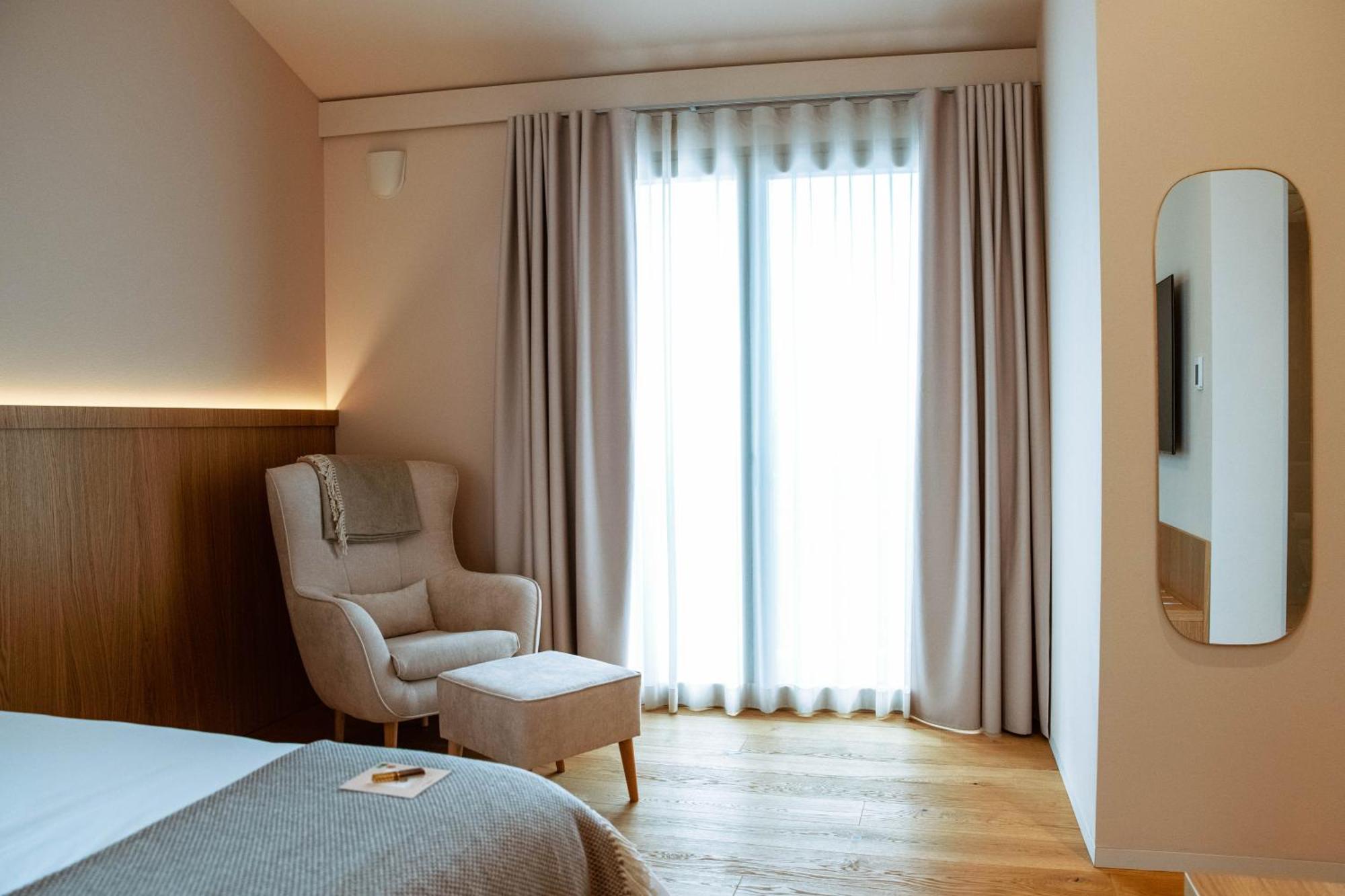 Bed and Breakfast Posestvo Scurek Wine Dobrovo Esterno foto